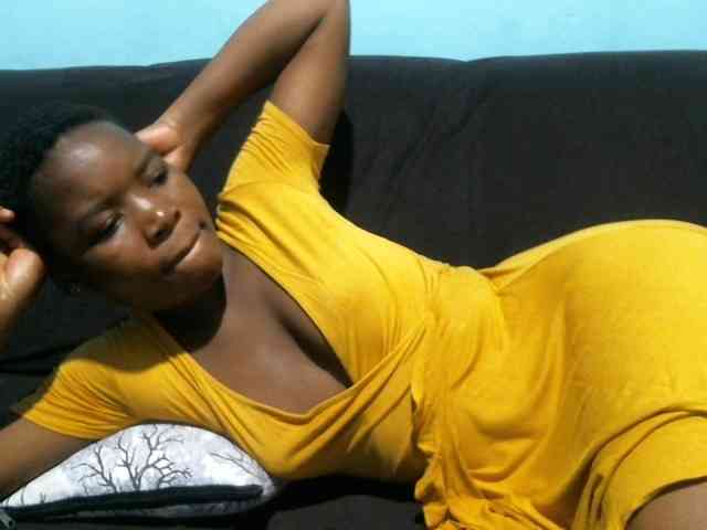 rakisha1 webcam
