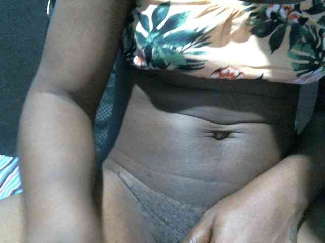 rakisha1 webcam
