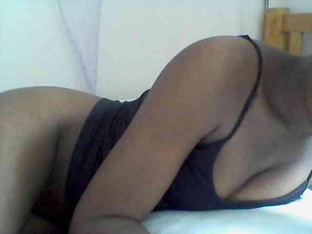 rakisha1 webcam