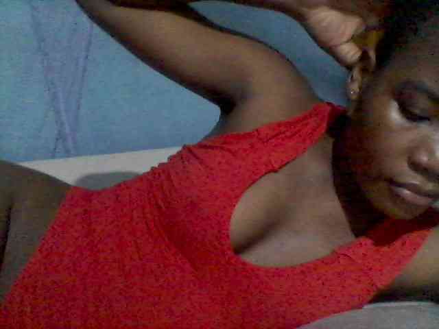 rakisha1 webcam