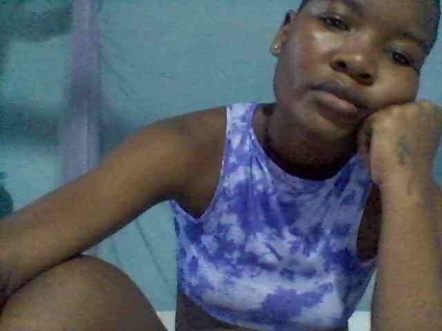 rakisha1 webcam