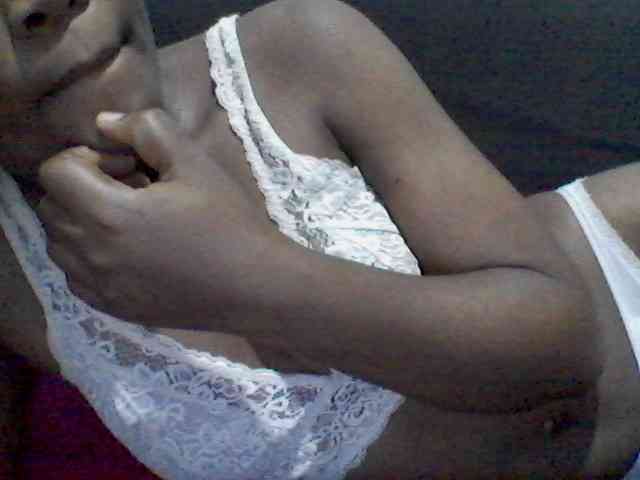 rakisha1 webcam