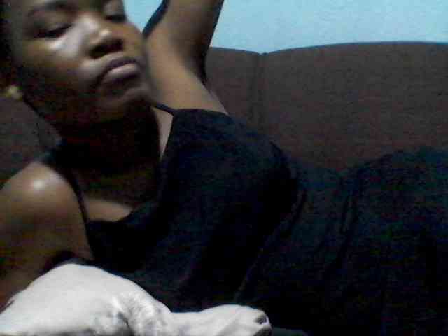 rakisha1 webcam