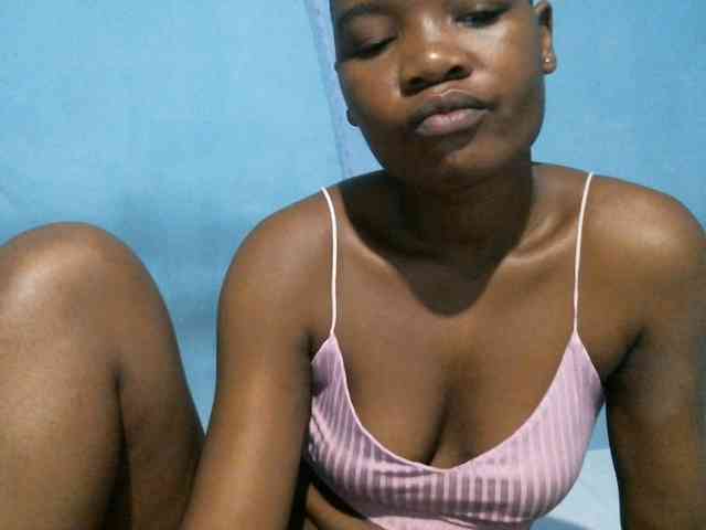 rakisha1 webcam