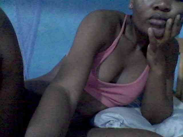 rakisha1 webcam