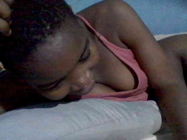 rakisha1 webcam
