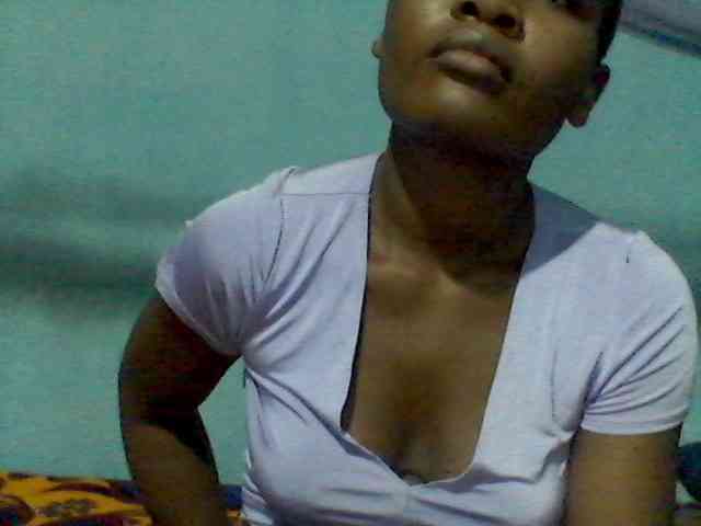 rakisha1 webcam