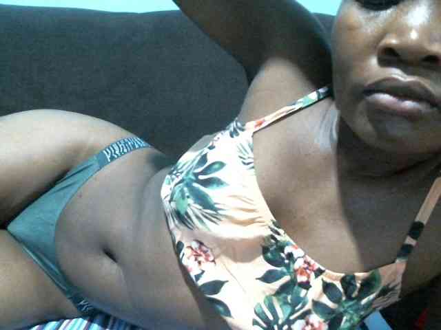 rakisha1 webcam