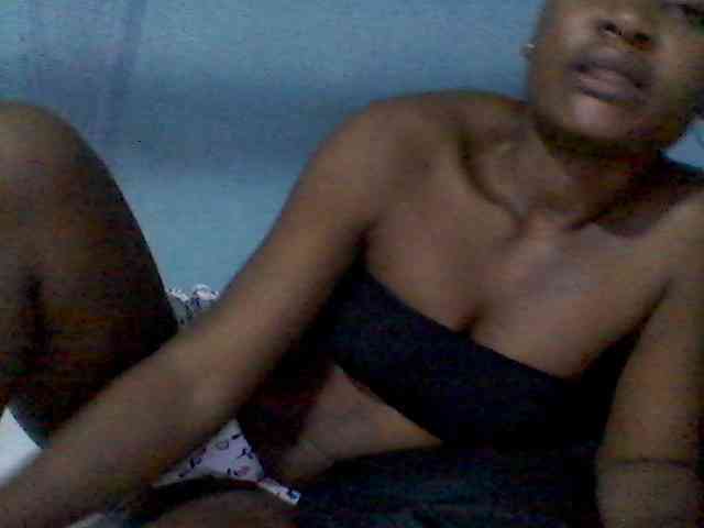 rakisha1 webcam