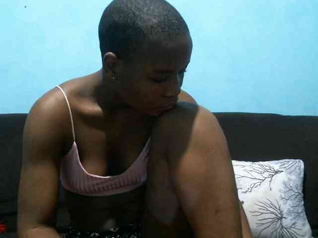 rakisha1 webcam