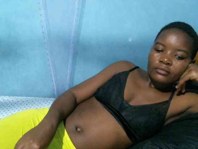 rakisha1 webcam