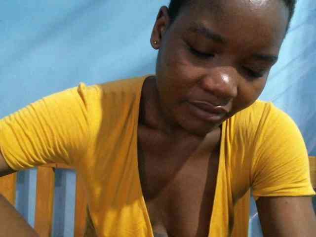 rakisha1 webcam