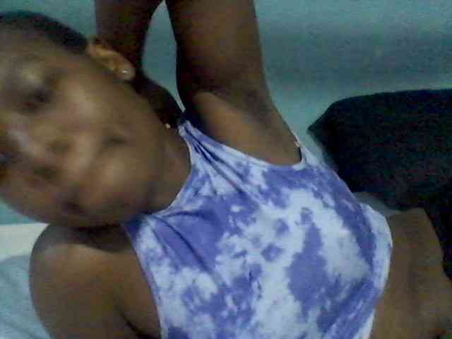 rakisha1 webcam