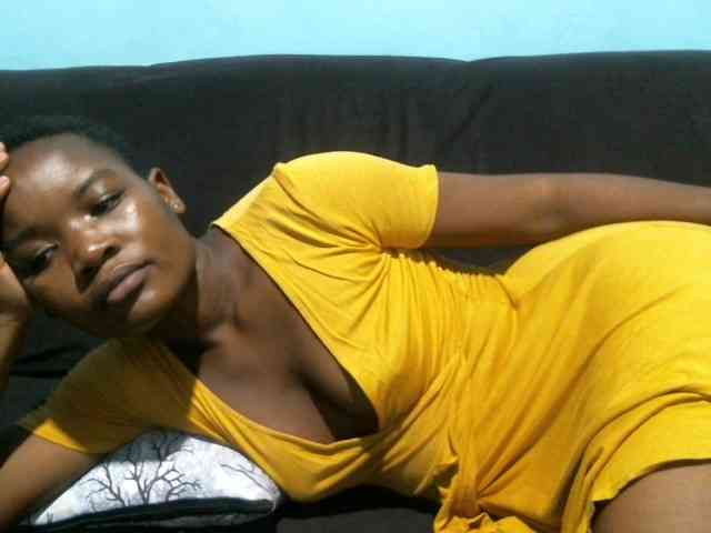 rakisha1 webcam