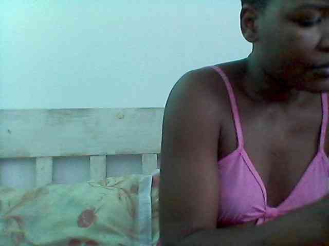 rakisha1 webcam