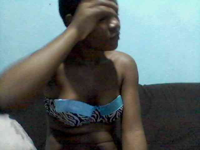 rakisha1 webcam