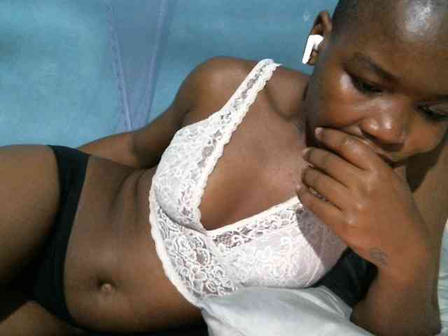 rakisha1 webcam