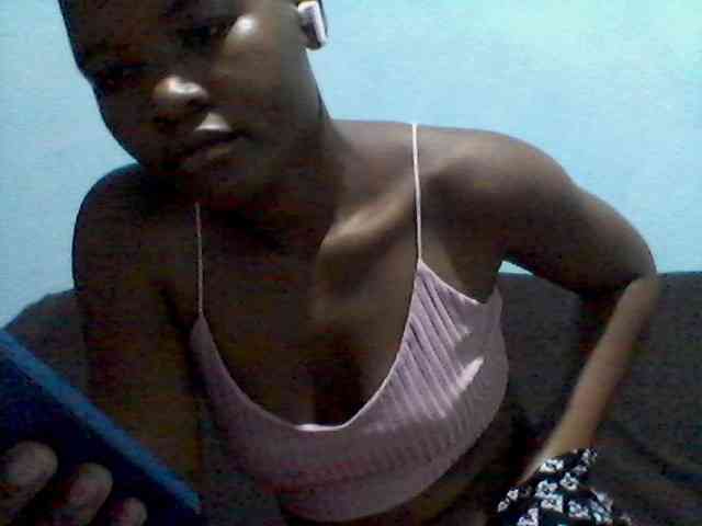rakisha1 webcam