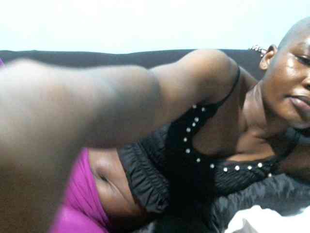 rakisha1 webcam