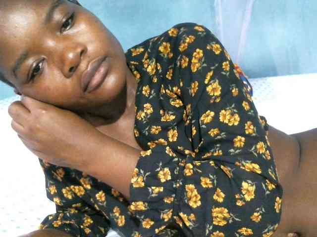 rakisha1 webcam