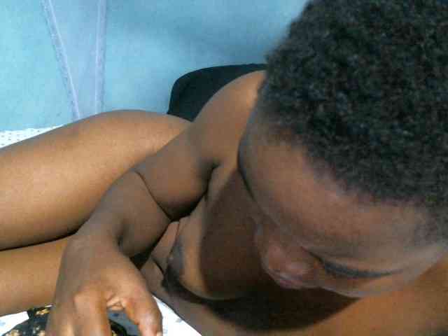rakisha1 webcam