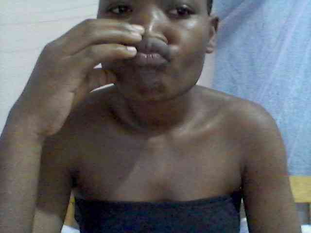 rakisha1 webcam