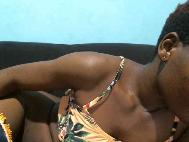 rakisha1 webcam