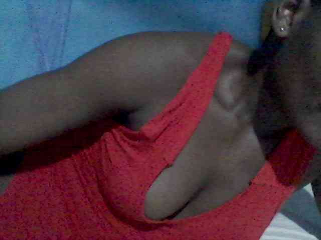 rakisha1 webcam