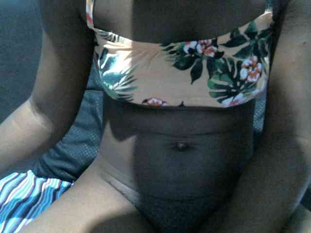 rakisha1 webcam