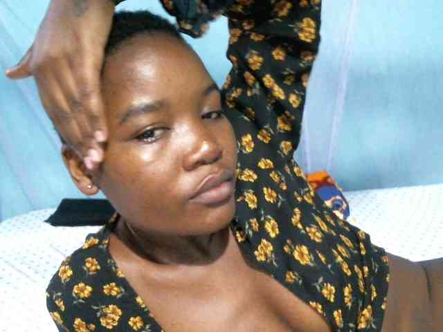 rakisha1 webcam