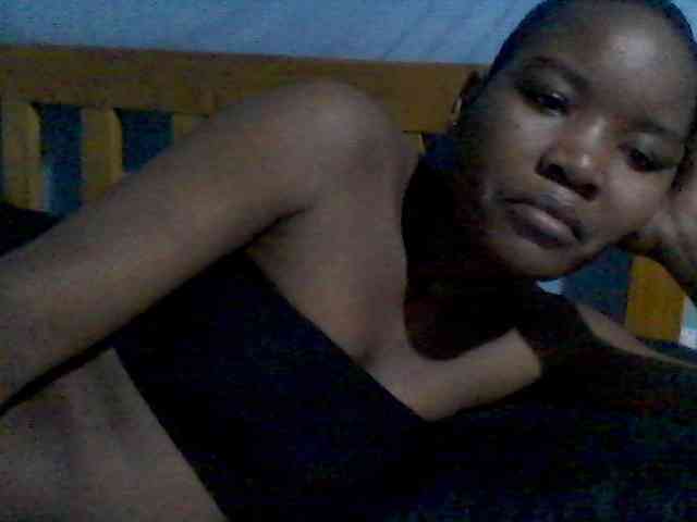 rakisha1 webcam