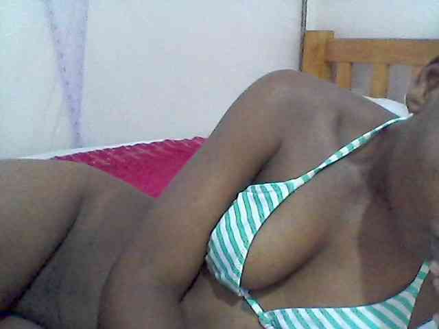 rakisha1 webcam