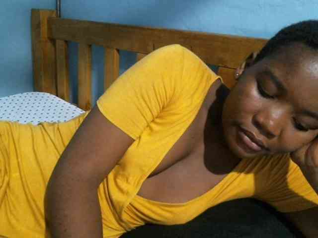 rakisha1 webcam