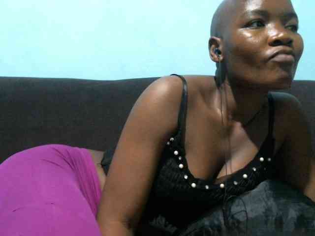 rakisha1 webcam