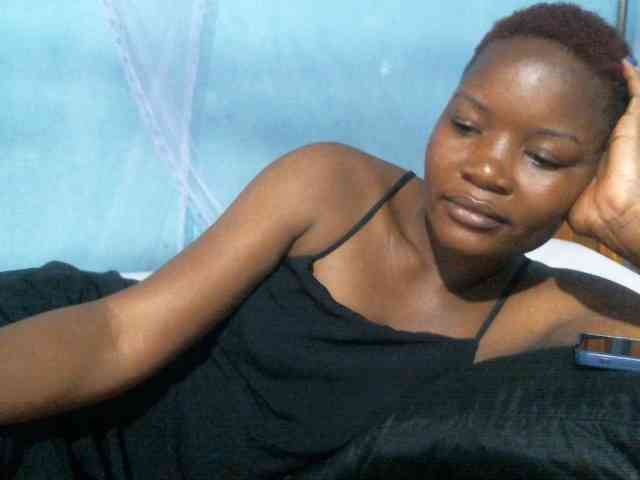 rakisha1 Live Webcam on BongaCams