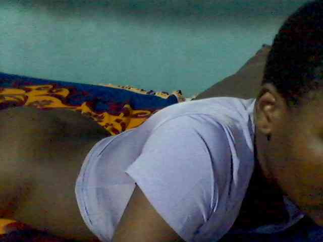 rakisha1 webcam