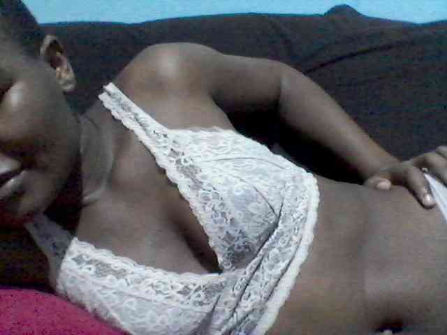 rakisha1 webcam