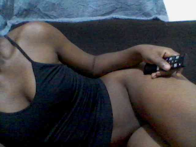 rakisha1 webcam