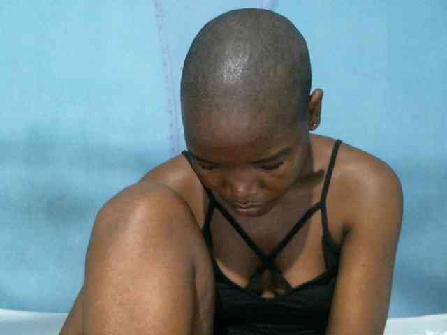 rakisha1 webcam