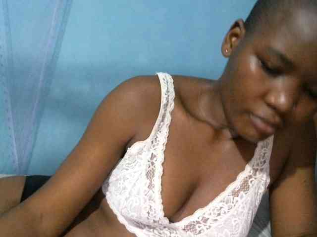 rakisha1 webcam
