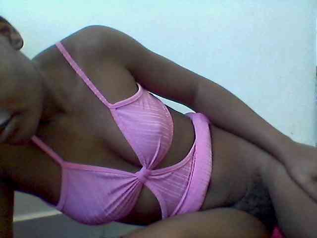 rakisha1 webcam