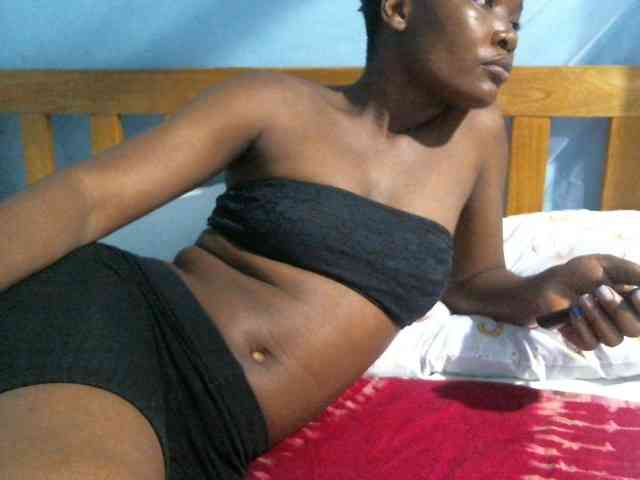 rakisha1 webcam