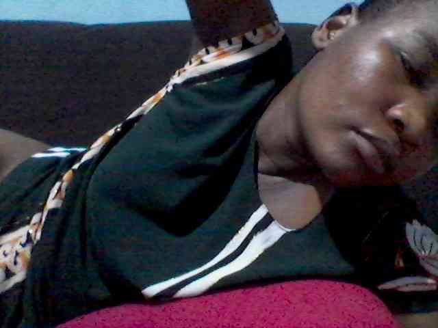 rakisha1 webcam