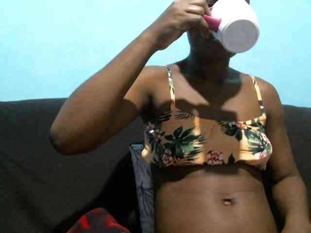 rakisha1 webcam