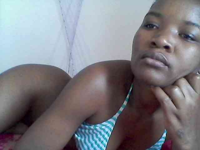 rakisha1 webcam