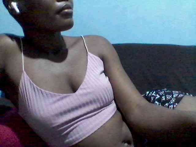 rakisha1 webcam