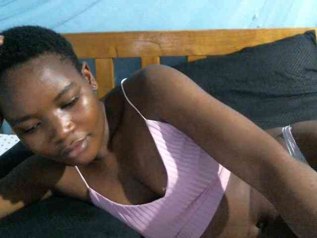 rakisha1 webcam