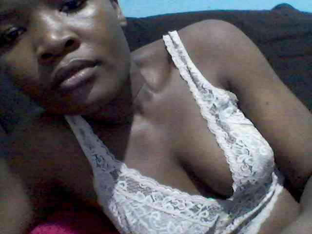rakisha1 webcam