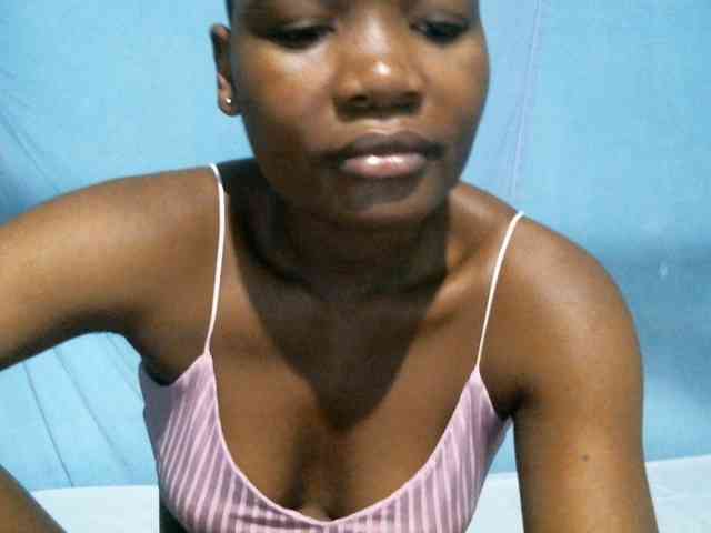 rakisha1 webcam