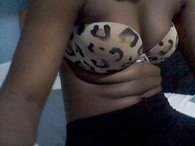 rakisha1 webcam